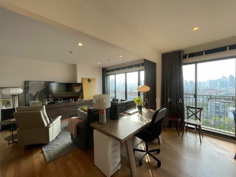 Noble Solo, Bangkok, 988 Thong Lo, Khlong Tan Nua, Watthana, Bangkok, 2 Bedrooms, 104 sqm, Condo For Rent, by Boonraksa Sopak, 500402447 - DDproperty.com