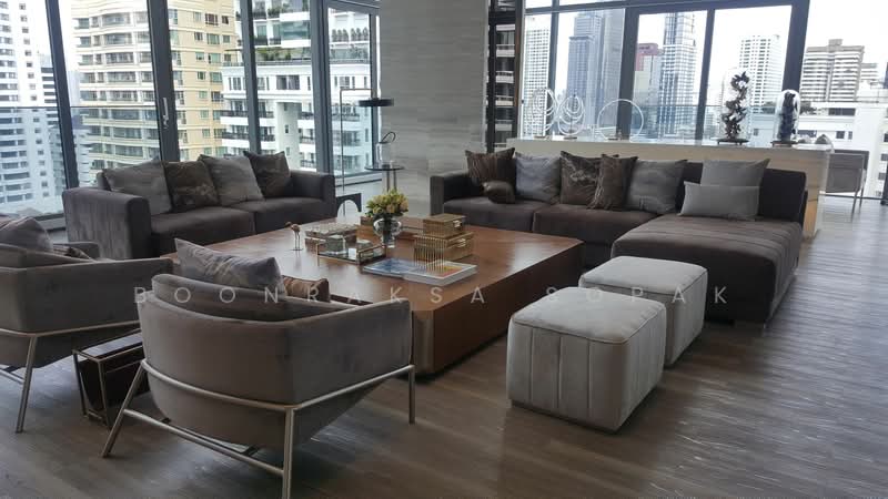 Circle Sukhumvit 11, Bangkok, 99 Soi Sukhumvit 11, Khlongtoei Nua, Watthana, Bangkok, 1 Bedroom, 47 sqm, Condo For Rent, by Boonraksa Sopak, 500402456 - DDproperty.com