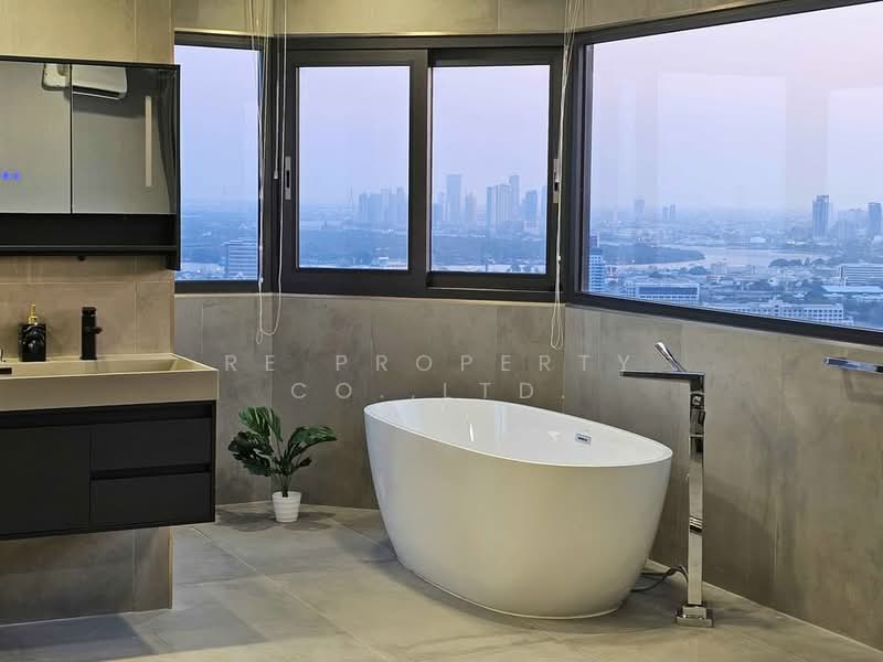 The Waterford Diamond Tower Sukhumvit, Bangkok, 758/18 Soi Sukhumvit 30/1, Sukhumvit Road, Khlong Toei, Bangkok, 3 Bedrooms, 147 sqm, Condo For Sale, by RE PROPERTY CO.,LTD., 500402487 - DDproperty.com