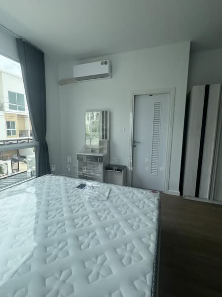 The Metro Chaengwattana, Nonthaburi, Khlong Phra Udom, Pak Kret, Nonthaburi, 3 Bedrooms, 100 sqm, Townhouse For Rent, by Sireekan Sirichawanphong, 500402504 - DDproperty.com