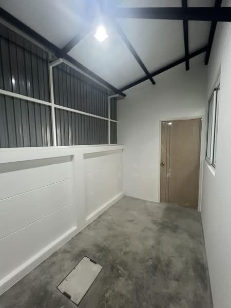 The Metro Chaengwattana, Nonthaburi, Khlong Phra Udom, Pak Kret, Nonthaburi, 3 Bedrooms, 100 sqm, Townhouse For Rent, by Sireekan Sirichawanphong, 500402504 - DDproperty.com
