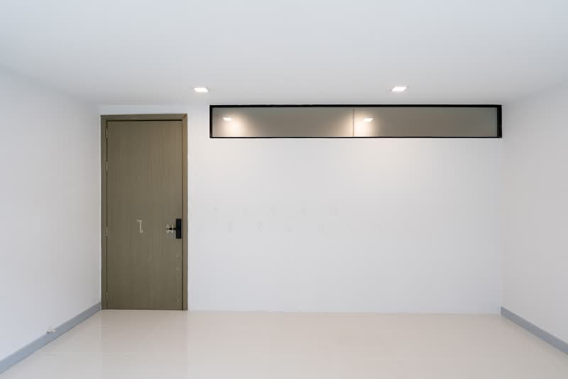 Samyan Business Town, Bangkok, พระราม4, Maha Phrutharam, Bang Rak, Bangkok, , 340 sqm, Office Space For Rent, by Roongrat Maitreejittawon, 500402513 - DDproperty.com