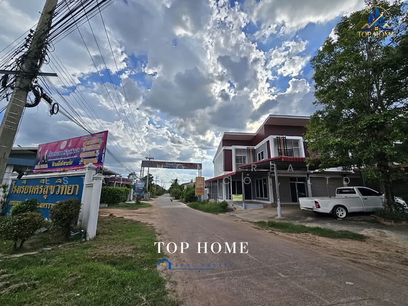 ขายด่วน! ตึกแถวห้องมุม 2 ชั้น ติดถนนมิตรภาพ อำเภอโนนสูง จังหวัดนครราชสีมา, นครราชสีมา, ดอนชมพู, โนนสูง, นครราชสีมา, 104 ตร.ม., บ้านเดี่ยว ขาย, โดย TOP HOME REAL ESTATE 99 CO., LTD, 500402536 - DDproperty.com