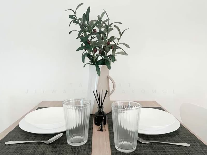 Chewathai Hallmark Ladprao - Chokchai 4 (Phase 2), Bangkok, Sangkhom Songkhro Road, Saphan Song, Wang Thonglang, Bangkok, 1 Bedroom, 32 sqm, Condo For Rent, by Tanapat Jitwatcharakomol, 500402552 - DDproperty.com