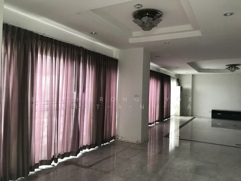 Thana Tower, Bangkok, Charan Sanit Wong, Bang Yi Khan, Bang Phlat, Bangkok, 3 Bedrooms, 314 sqm, Condo For Rent, by Bencharong (Yok) Treerat-a-na-wat, 500402555 - DDproperty.com