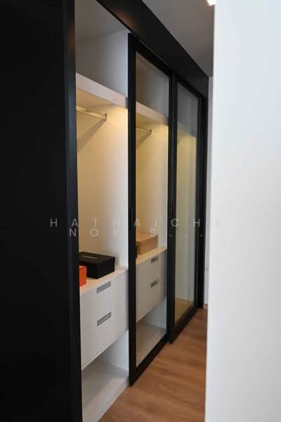 Noble Around Sukhumvit 33, Bangkok, 17 Soi Sukhumvit 33, Khlong Tan Nua, Watthana, Bangkok, 1 Bedroom, 35 sqm, Condo For Rent, by Hathaichanok Saenset, 500402595 - DDproperty.com