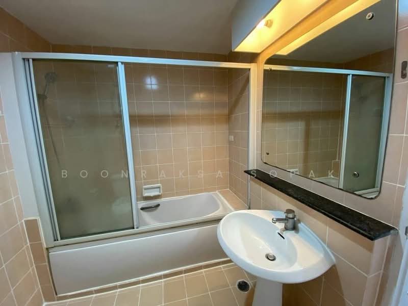 The Waterford Diamond Tower Sukhumvit, Bangkok, 758/18 Soi Sukhumvit 30/1, Sukhumvit Road, Khlong Toei, Bangkok, 4 Bedrooms, 163 sqm, Condo For Rent, by Boonraksa Sopak, 500402630 - DDproperty.com