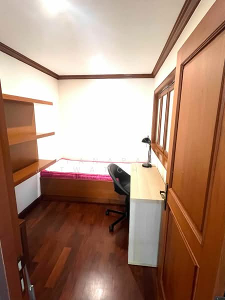 Beverly Hill Mansion Sukhumvit 63, Bangkok, Sukhumvit Road, Phra Kanong Nua, Watthana, Bangkok, 2 Bedrooms, 120 sqm, Condo For Rent, by Tanapat Jitwatcharakomol, 500402632 - DDproperty.com