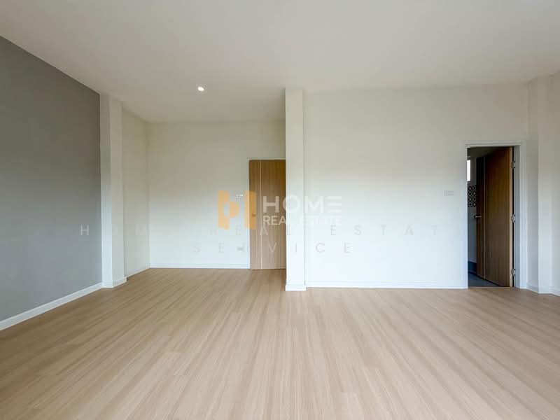 หมู่บ้านมณฑล 8, Bangkok, Bang Kae Nua, Bang Khae, Bangkok, 3 Bedrooms, 134 sqm, Semi-Detached House (Twin House) For Sale, by HOME Real Estate Service, 500402637 - DDproperty.com