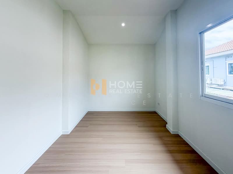 หมู่บ้านมณฑล 8, Bangkok, Bang Kae Nua, Bang Khae, Bangkok, 3 Bedrooms, 134 sqm, Semi-Detached House (Twin House) For Sale, by HOME Real Estate Service, 500402637 - DDproperty.com