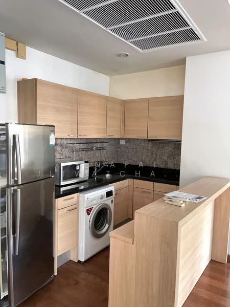 The Address Chidlom, Bangkok, Ploenchit Road, Lumphini, Pathum Wan, Bangkok, 3 Bedrooms, 184 sqm, Condo For Rent, by Tanapat Jitwatcharakomol, 500402648 - DDproperty.com