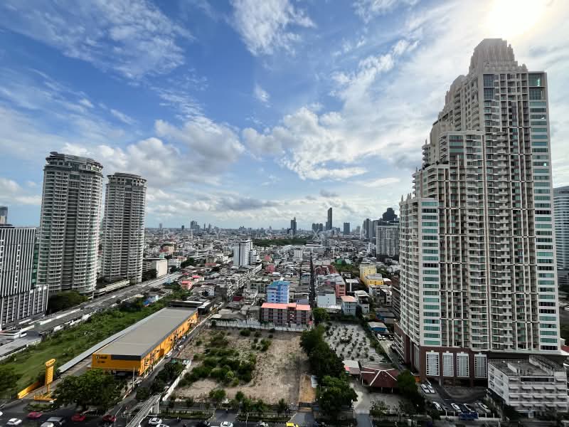 Rhythm Sathorn-Narathiwas, Bangkok, 651 Naradhiwas Rajanagarindra Road, Thung Maha Mek, Sathon, Bangkok, 1 Bedroom, 40 sqm, Condo For Rent, by Forty-Six Real Estate Group, 500402674 - DDproperty.com