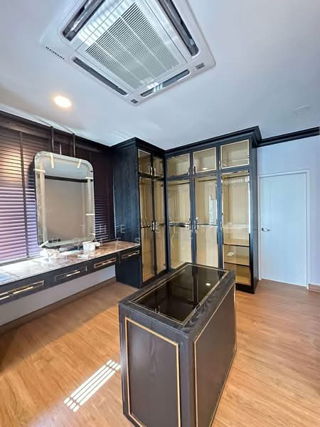 Centro Bangna, Samut Prakan, 111 Soi 3, Bang Kaeo, Bang Plee, Samut Prakan, 4 Bedrooms, 280 sqm, Single Detached House For Rent, by The Elite Homes (Thailand) Co., Ltd., 500402699 - DDproperty.com