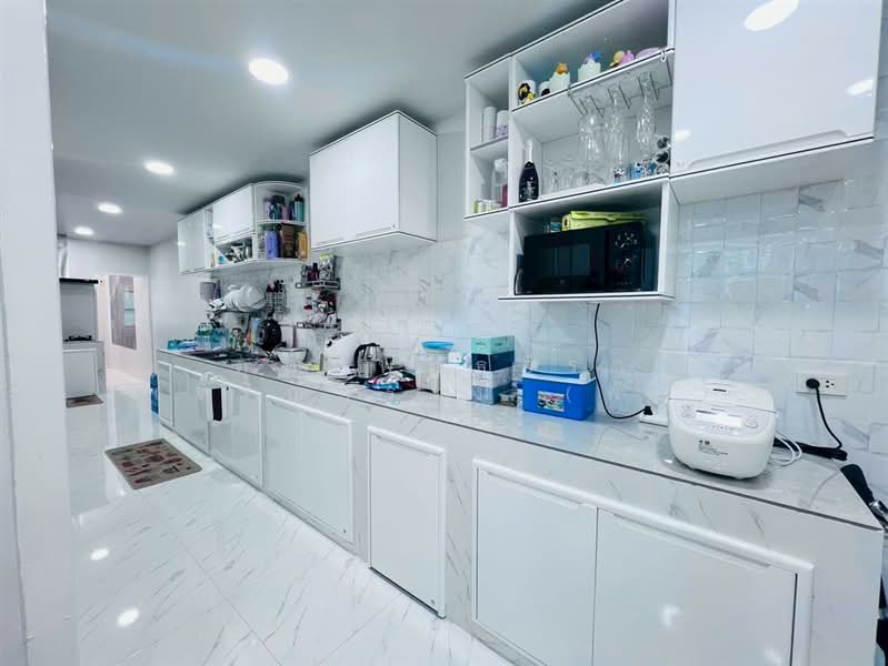 ลลิลทาวน์ แลนซีโอ คริป เทพารักษ์ - ตำหรุ Lalin Town Lanceo CRIB Teparak - Tamru, สมุทรปราการ, 97/1 Soi Rattana Chok 6, บางพลีใหญ่, บางพลี, สมุทรปราการ, 139 ตร.ม., บ้านเดี่ยว ขาย, โดย คุณ พัทธ์ธีรา เจริญธรรม (พัท), 500402709 - DDproperty.com