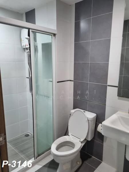 The Base Sukhumvit 77, Bangkok, 289 Sukhumvit 77 Road, Phra Kanong Nua, Watthana, Bangkok, 1 Bedroom, 33 sqm, Condo For Rent, by Nichaphat Sakunchayapha, 500402721 - DDproperty.com