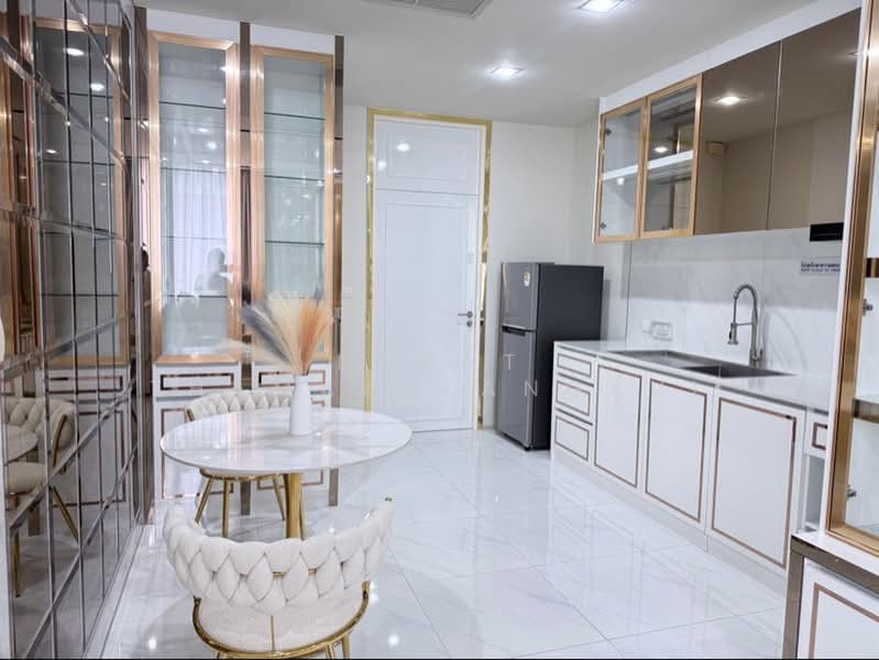 Noble Ploenchit, Bangkok, 1035 Ploenchit Road, Lumphini, Pathum Wan, Bangkok, 1 Bedroom, 56 sqm, Condo For Rent, by Napat Thamakulangkul, 500402727 - DDproperty.com