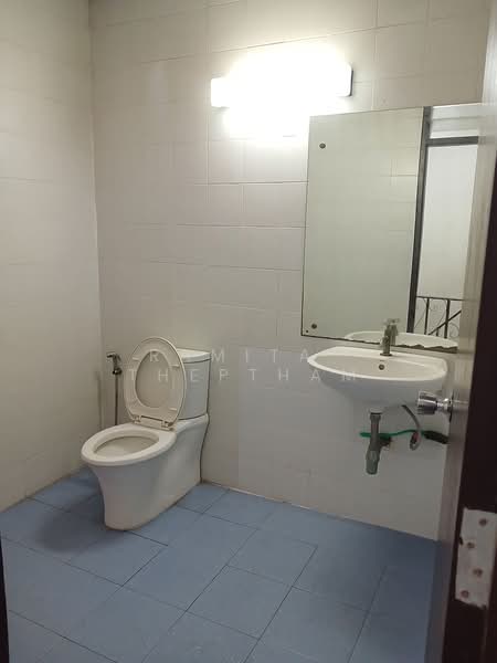 undefined, Bangkok, Saphan Sung, Bangkok, 2 Bedrooms, 93 sqm, Townhouse For Sale, by Ramita Theptham, 500402748 - DDproperty.com