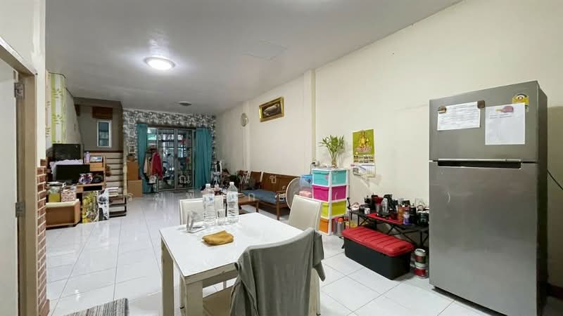 Rungkit Grand Vista : รุ่งกิจ แกรนด์ วิสต้า, กรุงเทพ, ถนนหทัยราษฏร์, มีนบุรี, กรุงเทพ, 127 ตร.ม., ทาวน์เฮ้าส์ ขาย, โดย คุณ พัชรนันท์ พรมพิทักษ์ (นัจข์), 500402750 - DDproperty.com