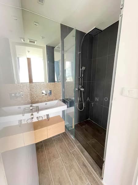 The Lofts Ekkamai, Bangkok, 1415 Sukhumvit Road, Phra Kanong Nua, Watthana, Bangkok, 2 Bedrooms, 74 sqm, Condo For Rent, by Hathaichanok Saenset, 500402758 - DDproperty.com