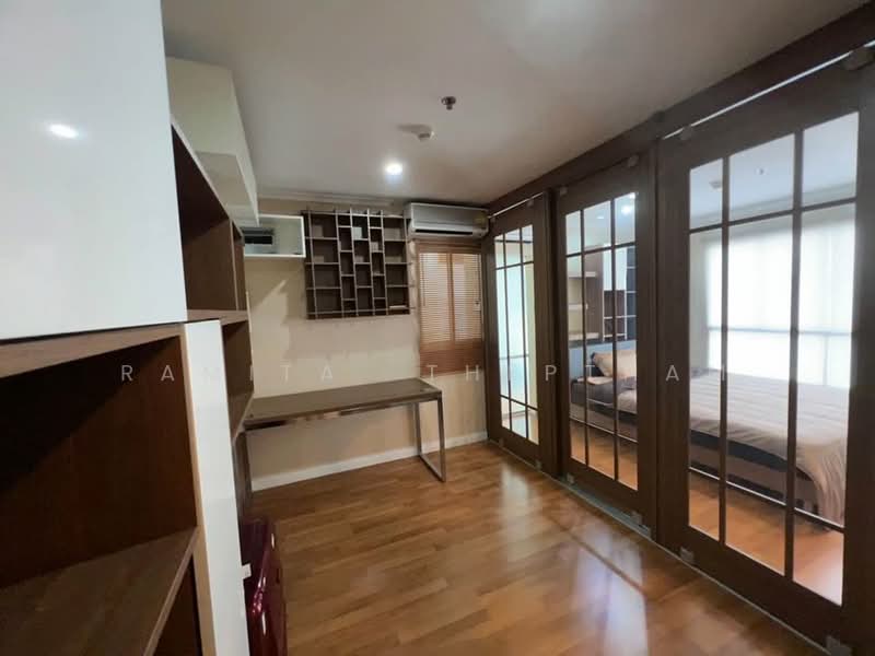 Lumpini Place Rama 4-Kluaynamthai, Bangkok, 4004 Rama 4 Road, Phra Kanong, Khlong Toei, Bangkok, 2 Bedrooms, 50 sqm, Condo For Rent, by Ramita Theptham, 500402769 - DDproperty.com