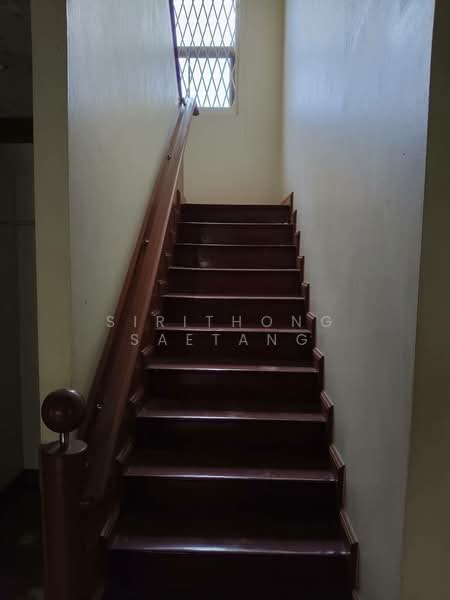 Two Detached houses 121 sq.wa Soi Intamara 44, Sutthisan Road, Din Daeng, Bkk, Bangkok, สุทธิสาร, Din Daeng, Bangkok, 7 Bedrooms, 600 sqm, Single Detached House For Sale, by Sirithong Saetang, 500402770 - DDproperty.com