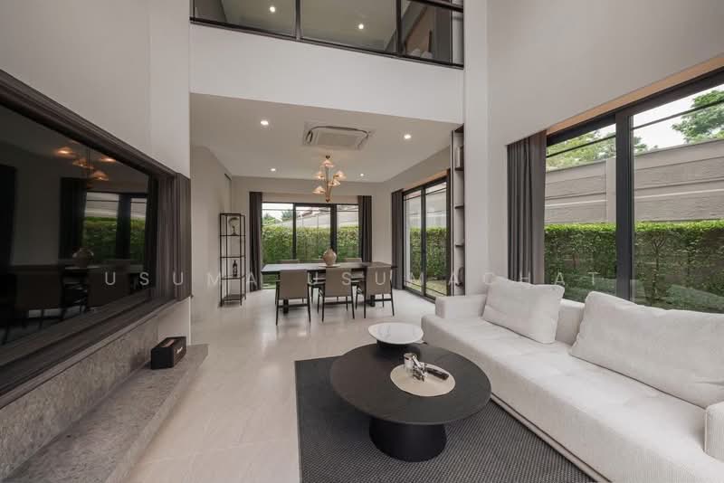 Baan Klang Muang Classe Sukhumvit 77, Bangkok, Soi On Nut 21, Suan Luang, Bangkok, 3 Bedrooms, 214 sqm, Single Detached House For Rent, by Usuma Usumachat, 500402808 - DDproperty.com