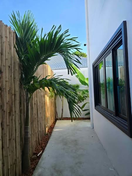 7R1044 Pool villa for rent 2 bedroom 2 bathroom 60,000/month at rawai have fully furnished, Phuket, Rawai, Muang Phuket, Phuket, 2 Bedrooms, 150 sqm, Villa For Rent, by PK LIFE Property, 500402817 - DDproperty.com