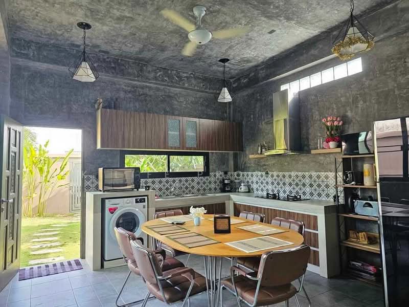 7R1044 Pool villa for rent 2 bedroom 2 bathroom 60,000/month at rawai have fully furnished, Phuket, Rawai, Muang Phuket, Phuket, 2 Bedrooms, 150 sqm, Villa For Rent, by PK LIFE Property, 500402817 - DDproperty.com