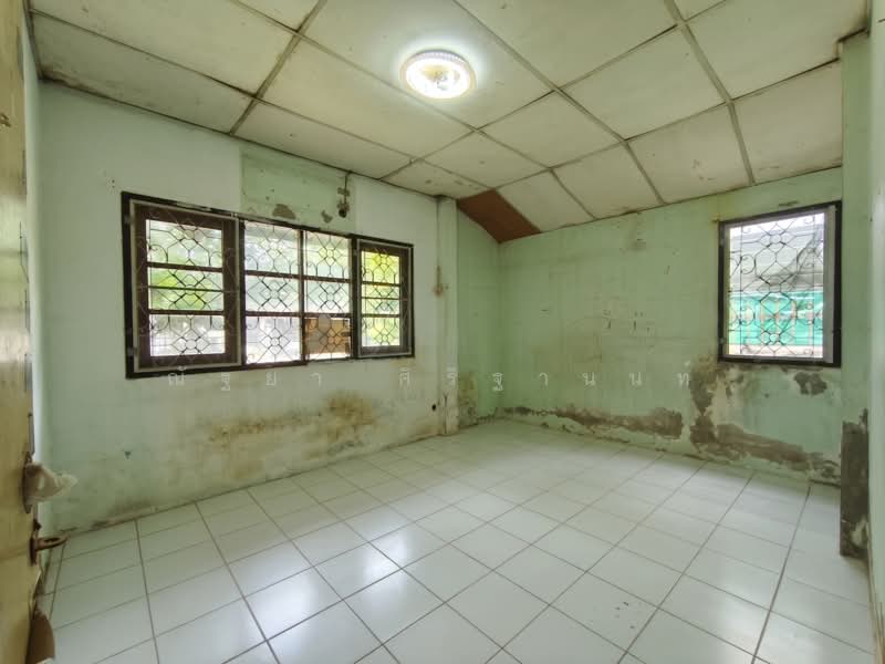 Romsuk Village 4 (ร่มสุข วิลเลจ 4), Bangkok, ถนนร่มเกล้า, Khlong Sam Prawet, Lat Krabang, Bangkok, 2 Bedrooms, 94 sqm, Single Detached House For Sale, by ณัฐยา ศิริฐานนท์, 500402834 - DDproperty.com