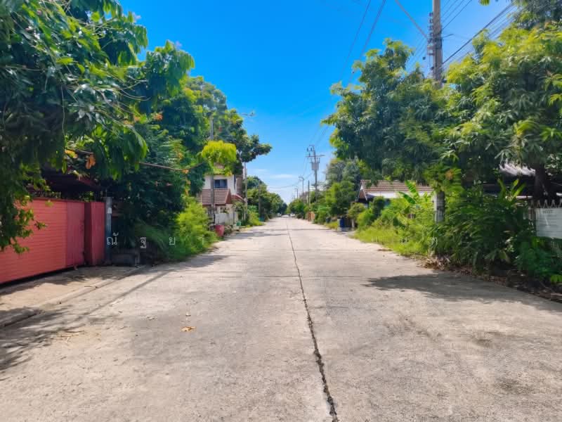 Romsuk Village 4 (ร่มสุข วิลเลจ 4), Bangkok, ถนนร่มเกล้า, Khlong Sam Prawet, Lat Krabang, Bangkok, 2 Bedrooms, 94 sqm, Single Detached House For Sale, by ณัฐยา ศิริฐานนท์, 500402834 - DDproperty.com