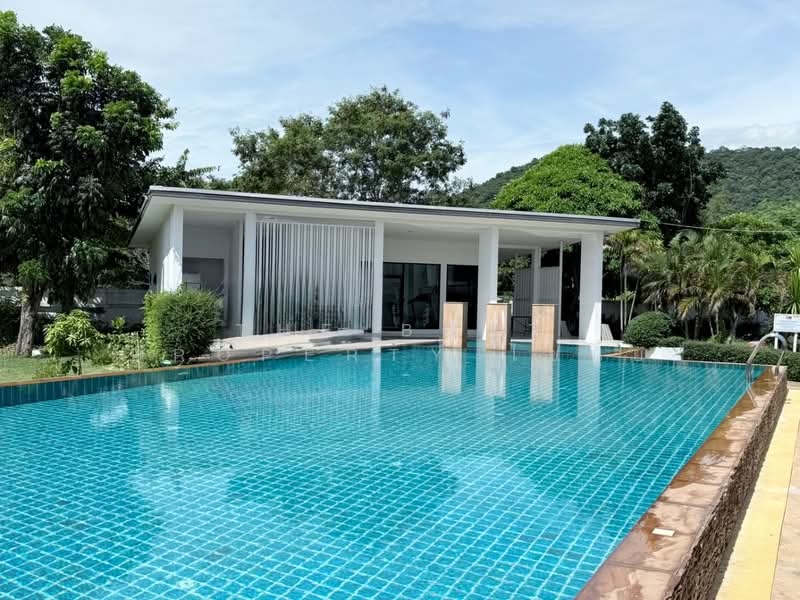 เดอะ เพอร์เฟค ฮิลล์ หนองมน-เทศบาลเหมือง, Chon Buri (Pattaya), Mhueng, Muang Chon Buri, Chon Buri (Pattaya), 4 Bedrooms, 223 sqm, Single Detached House For Sale, by The Best Property ไข่นุ้ย, 500402836 - DDproperty.com