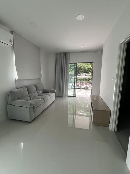 The Metro Chaengwattana, Nonthaburi, Khlong Phra Udom, Pak Kret, Nonthaburi, 3 Bedrooms, 1,100 sqm, Townhouse For Rent, by Sireekan Sirichawanphong, 500402874 - DDproperty.com