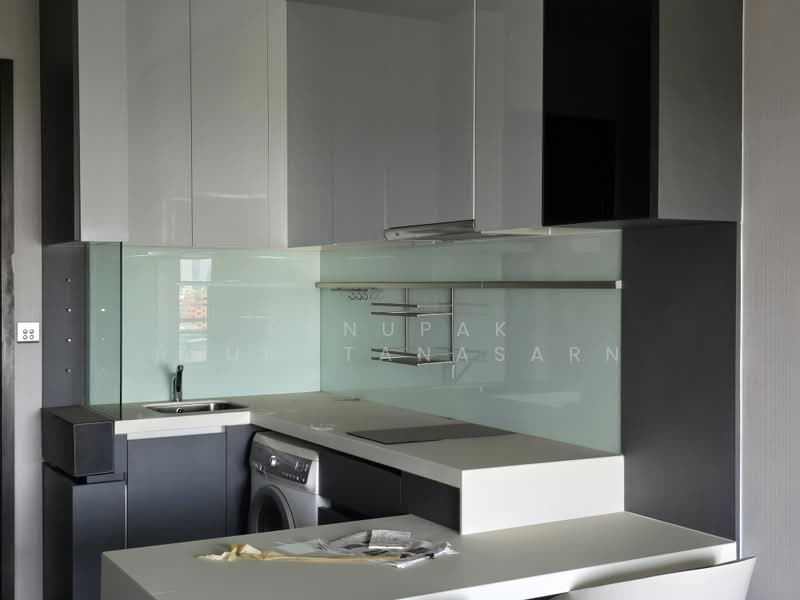 Ivy Ampio, Bangkok, 48 Ratchadaphisek Road, Huai Khwang, Bangkok, 1 Bedroom, 44 sqm, Condo For Rent, by Panupak Reungtanasarn, 500402886 - DDproperty.com