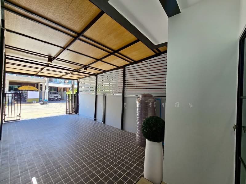Cluster Haus : คลัสเตอร์ เฮ้าส์, กรุงเทพ, ซอย เคหะร่มเกล้า 78 แยก 1, สะพานสูง, กรุงเทพ, 160 ตร.ม., ทาวน์เฮ้าส์ ขาย, โดย อชิรญา สุวรรณิน, 500402989 - DDproperty.com