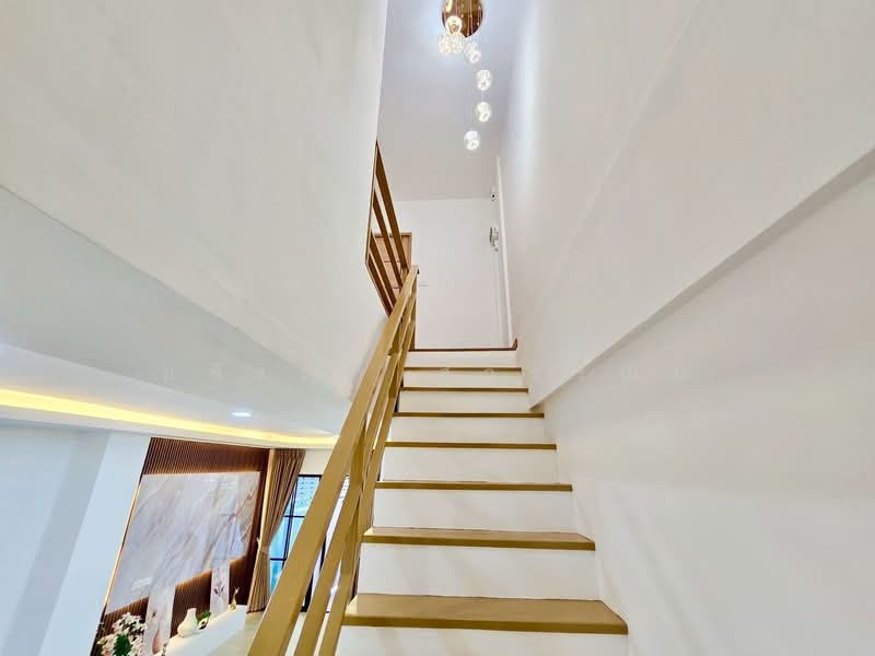 Cluster Haus : คลัสเตอร์ เฮ้าส์, กรุงเทพ, ซอย เคหะร่มเกล้า 78 แยก 1, สะพานสูง, กรุงเทพ, 160 ตร.ม., ทาวน์เฮ้าส์ ขาย, โดย อชิรญา สุวรรณิน, 500402989 - DDproperty.com
