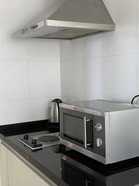 Siri Residence : สิริ เรสซิเด้นซ์, กรุงเทพ, 21 ซอยสุขุมวิท 24, คลองตัน, คลองเตย, กรุงเทพ, 60 ตร.ม., คอนโด ให้เช่า, โดย Achaya Nithipanyawong, 500402998 - DDproperty.com