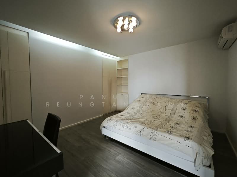 Centurion Park, Bangkok, Soi Aree 5, Samsen Nai, Phaya Thai, Bangkok, 2 Bedrooms, 121 sqm, Condo For Rent, by Panupak Reungtanasarn, 500403010 - DDproperty.com