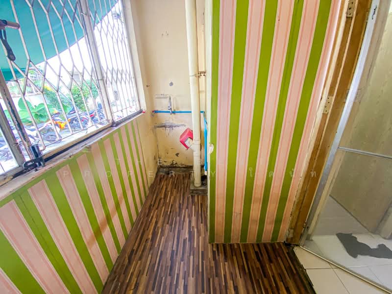 Baan Ua-Athorn Latkrabang 2, Bangkok, Thab Yao, Lat Krabang, Bangkok, 1 Bedroom, 33 sqm, Condo For Sale, by The Best Property โดนัท, 500403019 - DDproperty.com