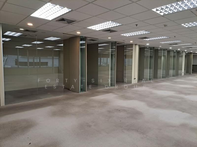 ออฟฟิศกั้นห้องครบ พร้อมเข้าอยู่ ติดBTS, กรุงเทพ, ยานนาวา, สาทร, กรุงเทพ, 470 ตร.ม., สำนักงาน ให้เช่า, โดย Forty-Six Real Estate Group, 500403080 - DDproperty.com