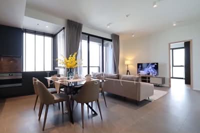 For Rent - The Lofts Silom, Bangkok