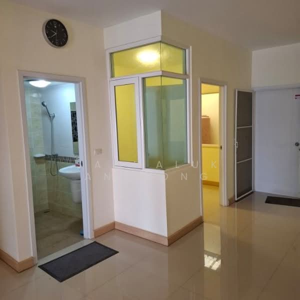 Gusto Townhome Bangna - Suvarnabhumi : กัสโต้ ทาวน์โฮม บางนา - สุวรรณภูมิ, สมุทรปราการ, ซอยวัดศรีวารีน้อย, ศีรษะจรเข้ใหญ่, บางเสาธง, สมุทรปราการ, 100 ตร.ม., ทาวน์เฮ้าส์ ขาย, โดย Saowaluk Anupong, 500403120 - DDproperty.com