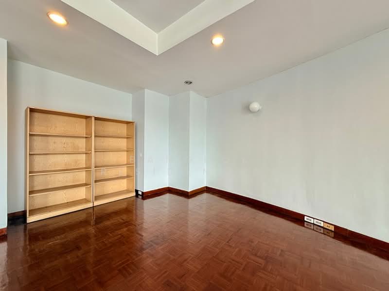 Baan Yen Akard, Bangkok, Yenakat, Chong Nonsi, Yan Nawa, Bangkok, 2 Bedrooms, 245 sqm, Condo For Rent, by Bangkok Residential, 500403123 - DDproperty.com