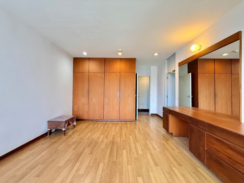 Baan Yen Akard, Bangkok, Yenakat, Chong Nonsi, Yan Nawa, Bangkok, 2 Bedrooms, 245 sqm, Condo For Rent, by Bangkok Residential, 500403123 - DDproperty.com