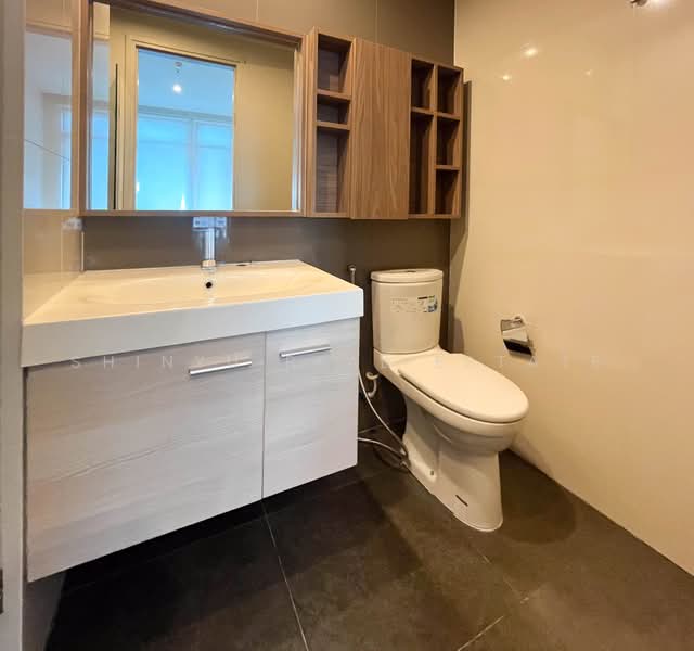 The Capital Ekamai-Thonglor, Bangkok, 2898 New Petchaburi Rd, Bang Kapi, Huai Khwang, Bangkok, 2 Bedrooms, 52 sqm, Condo For Sale, by Shinyu Real Estate, 500403131 - DDproperty.com