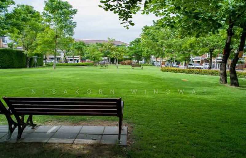 Plus City Park Srinakarin-Suanluang, Bangkok, Chaloem Phra Kiat Rama 9 Road, Nong Bon, Prawet, Bangkok, 3 Bedrooms, 260 sqm, Townhouse For Sale, by Nisakorn Wingwat, 500403141 - DDproperty.com