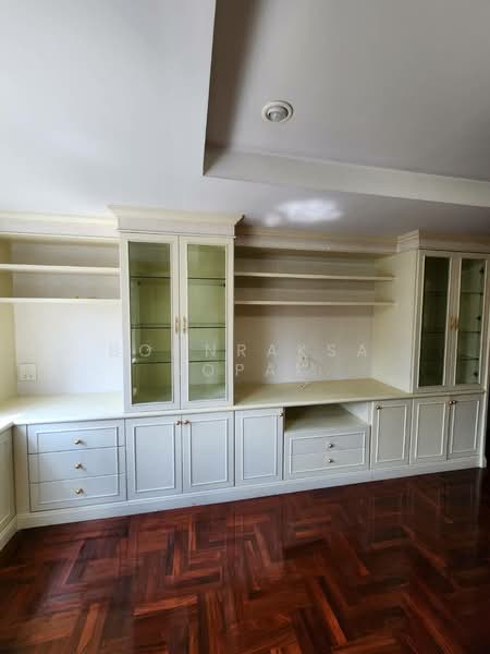33 Residence : 33 เรสซิเด้นซ์, กรุงเทพ, 92 ซอย สุขุมวิท 33, คลองตันเหนือ, วัฒนา, กรุงเทพ, 145 ตร.ม., อพาร์ทเมนท์ ให้เช่า, โดย Boonraksa Sopak, 500403184 - DDproperty.com