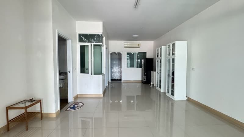 Gusto Townhome Bangna - Suvarnabhumi, Samut Prakan, Soi Wat Sriwaree Noi, Srisa Chorakhe Yai, Bang Sao Thong, Samut Prakan, 4 Bedrooms, 132 sqm, Townhouse For Sale, by ธนณัฎฐ์ ศตายุสกุลวงศ์, 500403192 - DDproperty.com