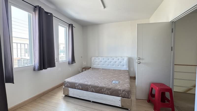 Gusto Townhome Bangna - Suvarnabhumi : กัสโต้ ทาวน์โฮม บางนา - สุวรรณภูมิ, สมุทรปราการ, ซอยวัดศรีวารีน้อย, ศีรษะจรเข้ใหญ่, บางเสาธง, สมุทรปราการ, 132 ตร.ม., ทาวน์เฮ้าส์ ขาย, โดย ธนณัฎฐ์ ศตายุสกุลวงศ์, 500403192 - DDproperty.com