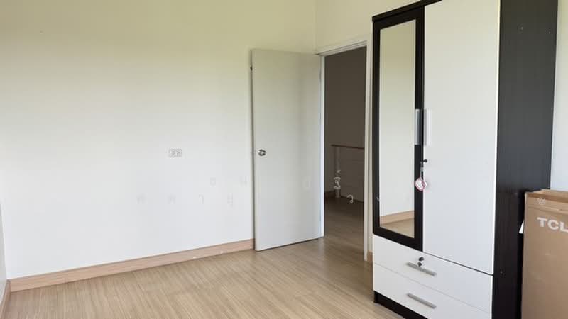 Gusto Townhome Bangna - Suvarnabhumi, Samut Prakan, Soi Wat Sriwaree Noi, Srisa Chorakhe Yai, Bang Sao Thong, Samut Prakan, 4 Bedrooms, 132 sqm, Townhouse For Sale, by ธนณัฎฐ์ ศตายุสกุลวงศ์, 500403192 - DDproperty.com