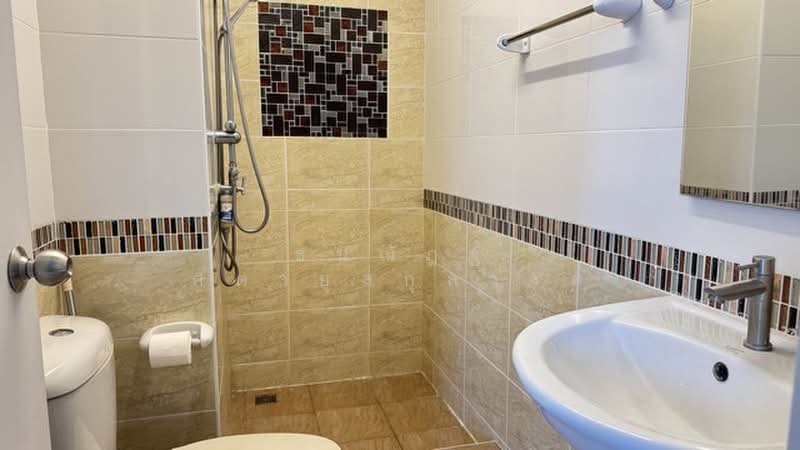 Gusto Townhome Bangna - Suvarnabhumi, Samut Prakan, Soi Wat Sriwaree Noi, Srisa Chorakhe Yai, Bang Sao Thong, Samut Prakan, 4 Bedrooms, 132 sqm, Townhouse For Sale, by ธนณัฎฐ์ ศตายุสกุลวงศ์, 500403192 - DDproperty.com